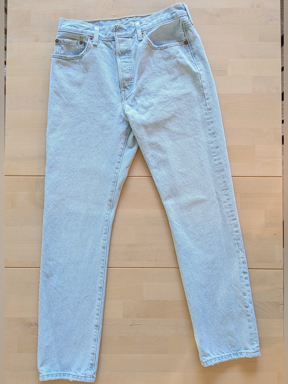 Levi's 501 Original Fit Light Wash Straight Leg Size W28 L30